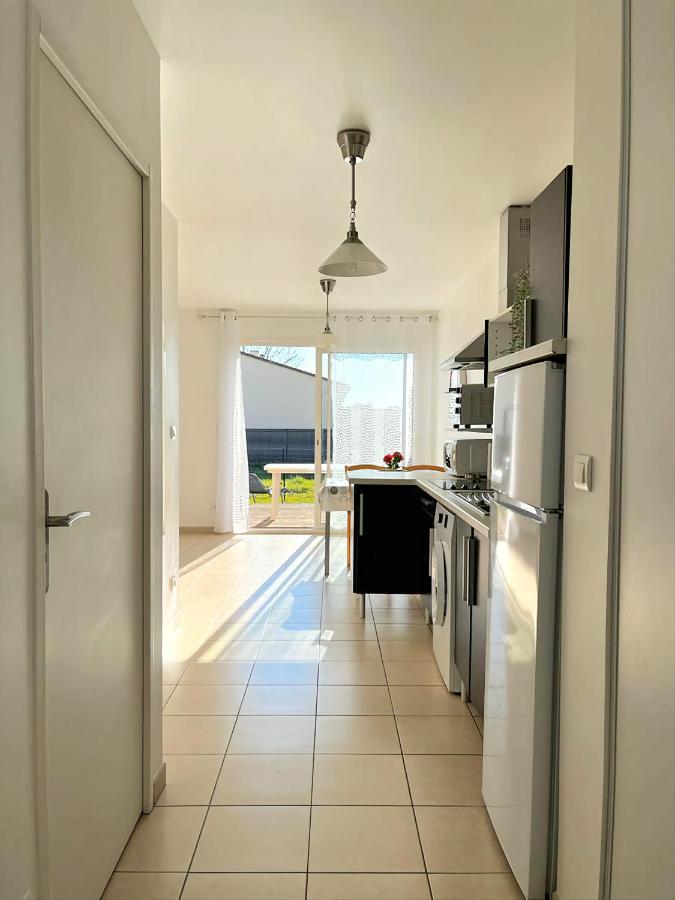 Logement Thermale Et De Tourisme Les Acacias 2 Jonzac Luaran gambar